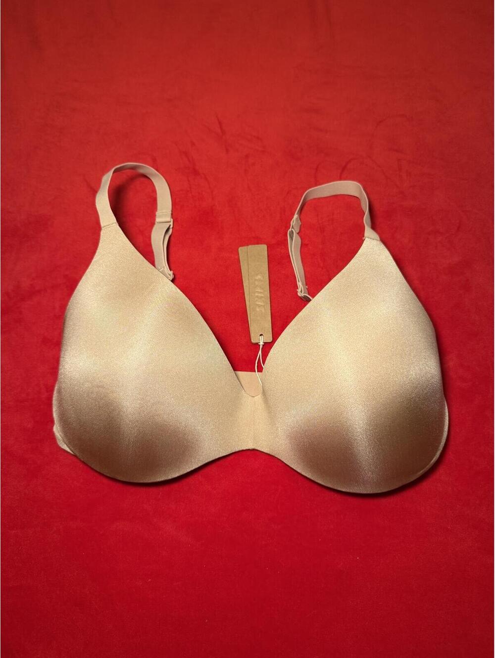 Skims Wireless Bra